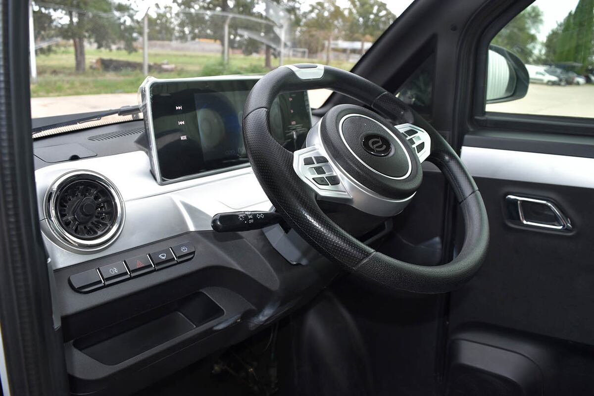 tiene homologación L6 y eso no le obliga a tener airbags ni Control de Estabilidad.