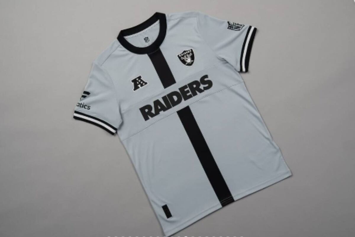 Las camisetas de los equipos de la NFL como si fueran de fútbol (Fanatics)