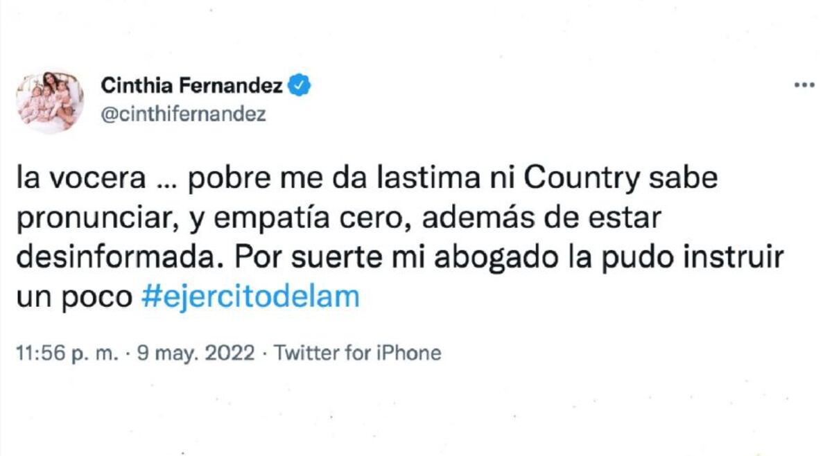 Cinthia Fernández expresó su enojo contra Estefi Berardi en Twitter.