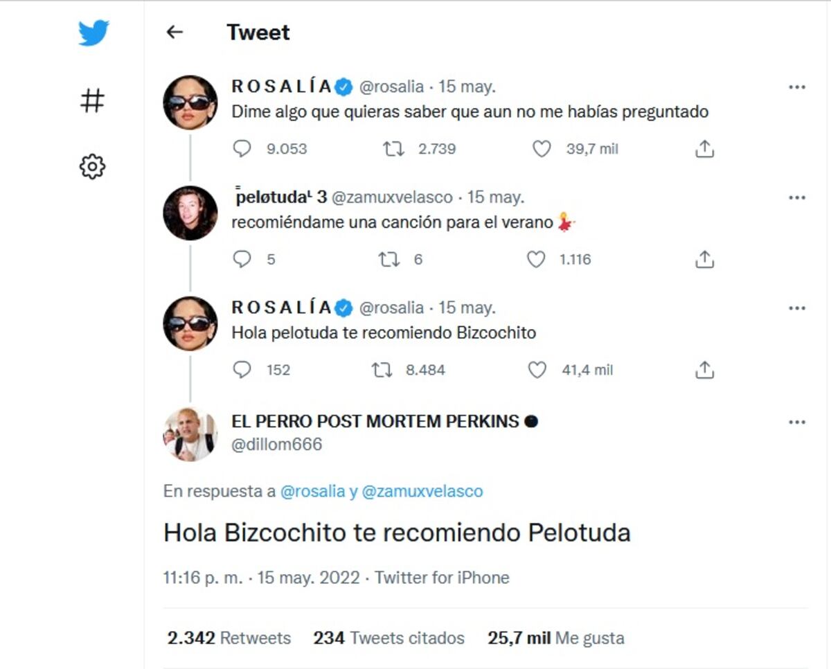 El intercambio de tuits en el que Dillom le recomendó su canción a Rosalía. (Twitter).