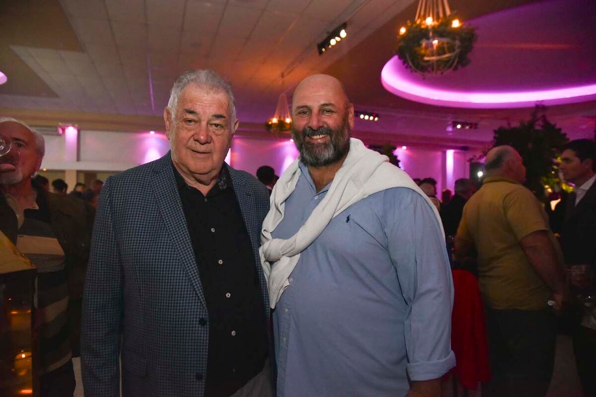 Emeterio y Marcos Farías, productores de ayer y de hoy. (Facundo Luque/ La Voz)
