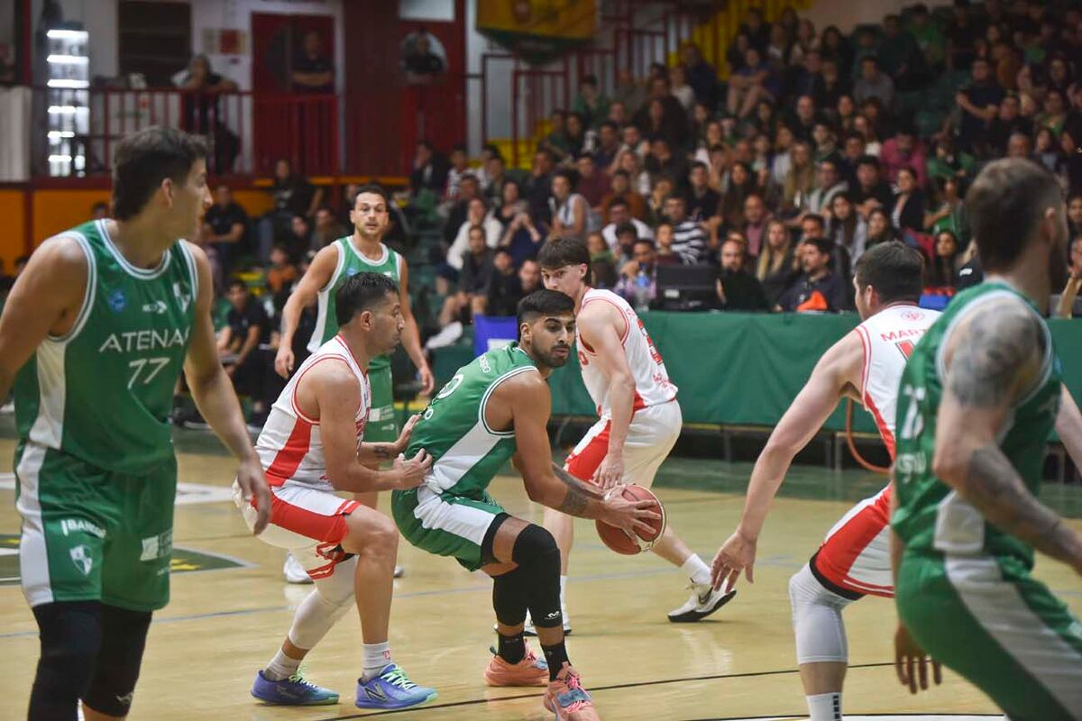 Atenas se medirá con Sportivo Suardi en la final de la Conferencia Norte de la Liga Argentina. (Facundo Luque / La Voz)