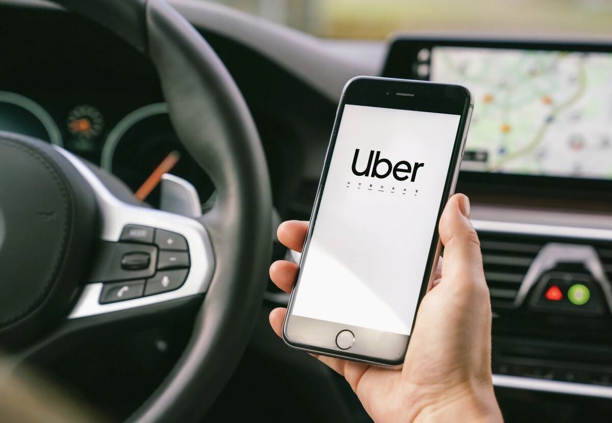 Invertir en Uber sin manejar: cómo funciona el modelo que promete renta pasiva en dólares.