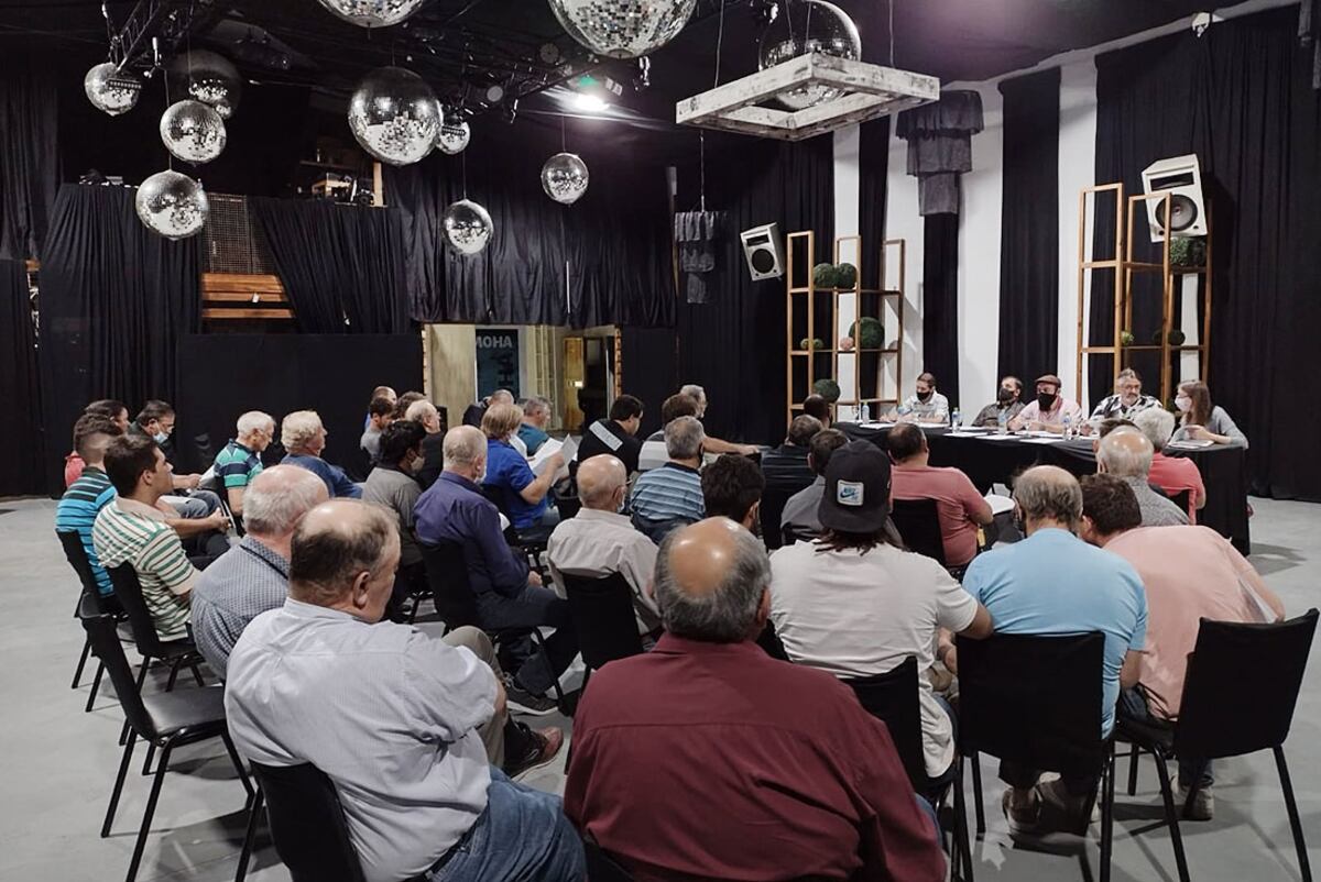 Consorcio Caminero 42 Villa del Rosario. En Asamblea renovaron todos los cargos. / Consorcios Camineros