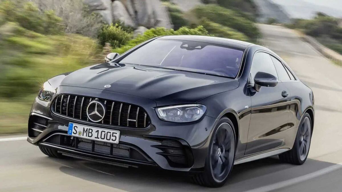 Mercedes Benz llamó a un recall preventivo a dos de sus modelos de Argentina.