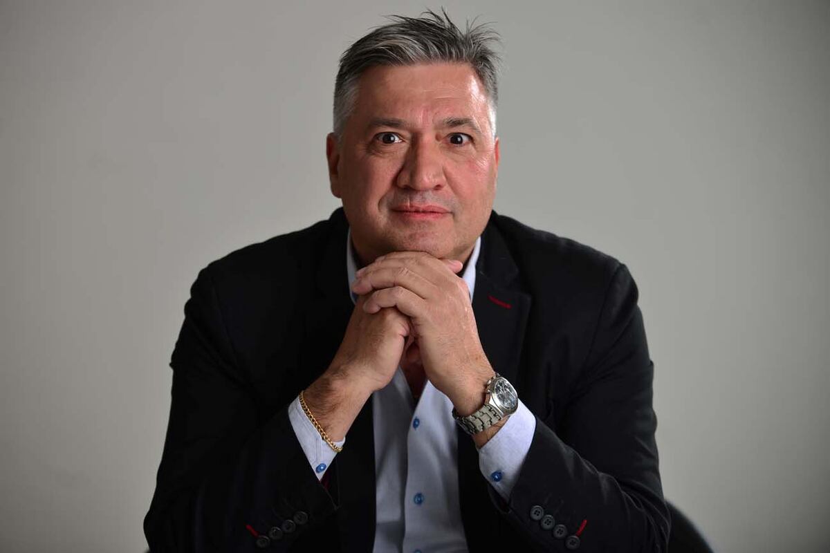 Gastón Toro, encuestador de la consultora Feedback, en el programa Voz y Voto.
(Nicolás Bravo / La Voz)