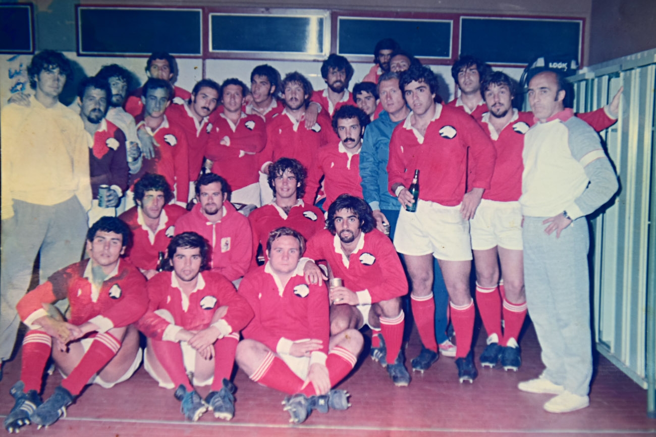 Un equipo que quedará en la historia, el de Córdoba. Los Dogos recibieron a los All Blacks en 1985. (La Voz / Archivo)