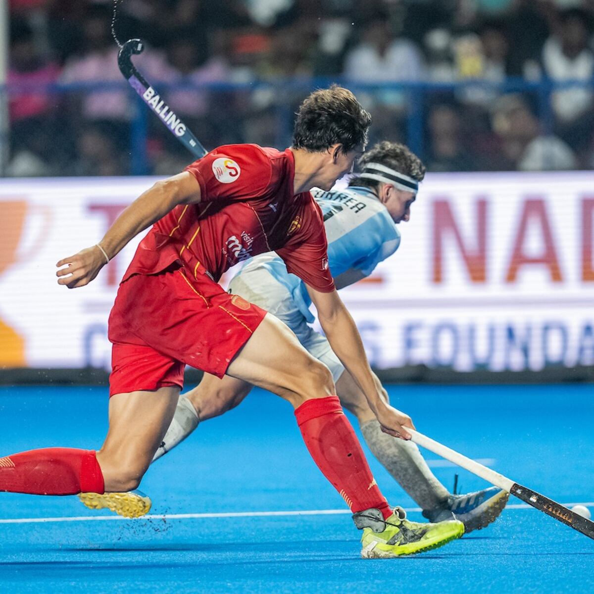 Los Leoncitos cayeron 2-1 con España este domingo por una de las "semis" del Mundial Sub-21 y jugarán por el bronce ante India. (Prensa FIH)