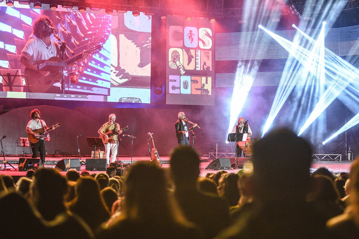 Cosquín 2024. La Juntada de Raly Barrionuevo, Peteco Carabajal y el Dúo Coplanacu en la quinta noche del Festival Nacional del Folklore. (La Voz)