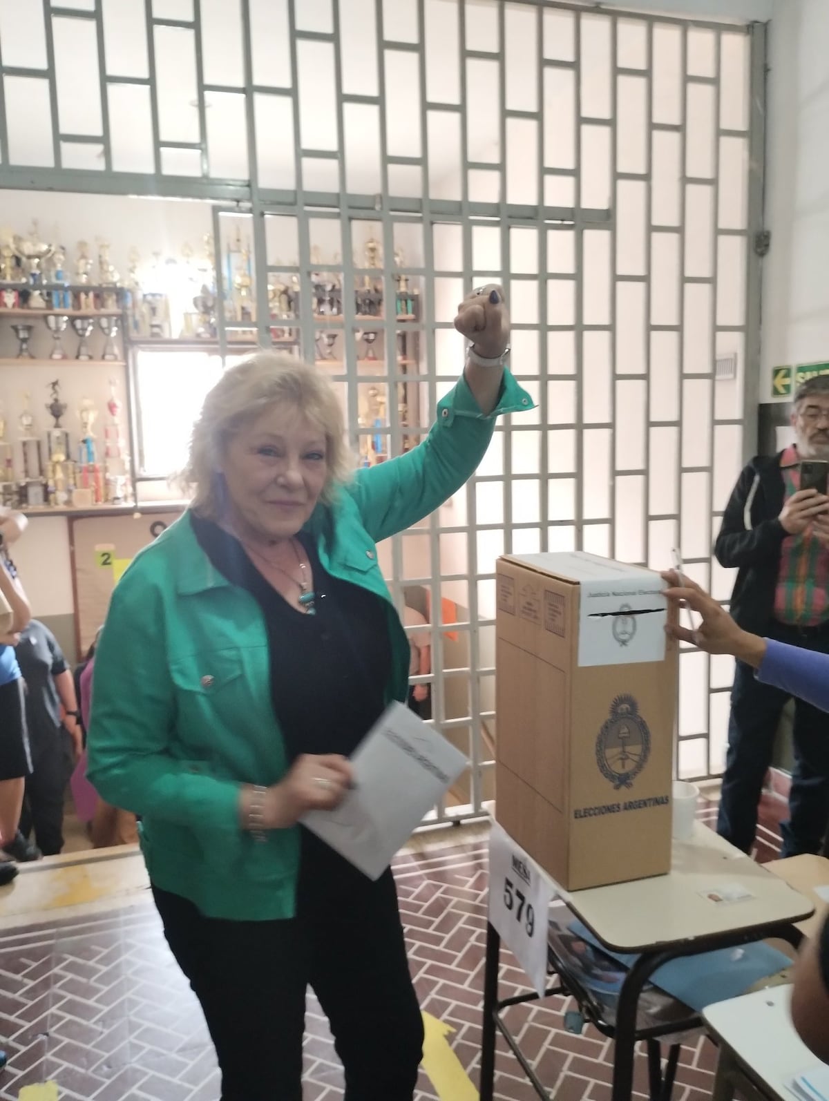 Córdoba. Olivero votó en el distrito capital (Gentileza).