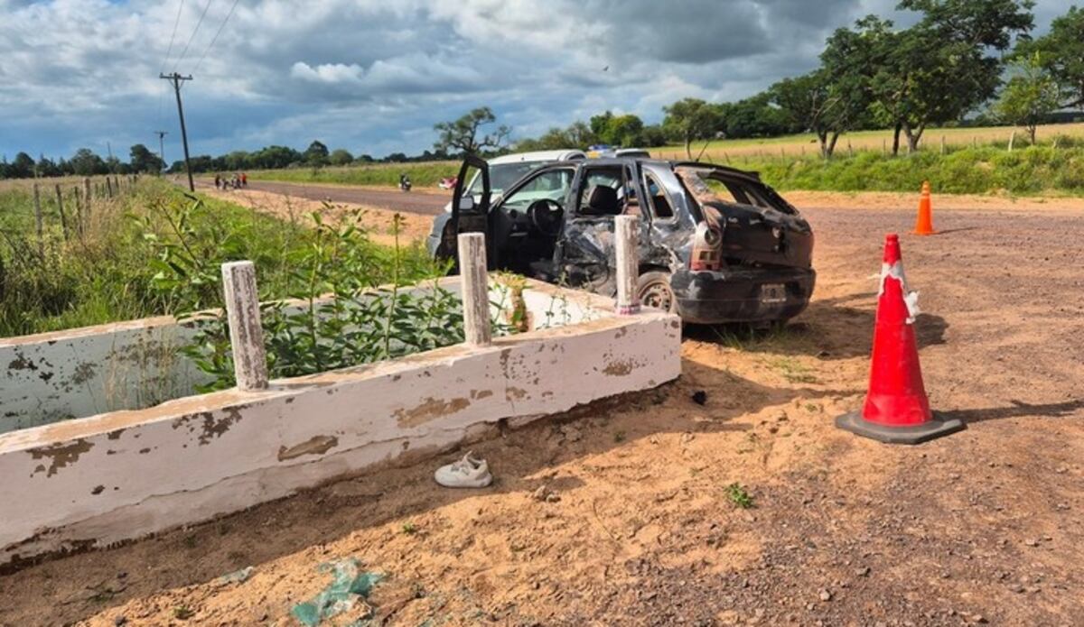 Tres muertos en un choque en un camino rural de Corrientes: entre las víctimas hay un nene y una embarazada. (Gentileza)