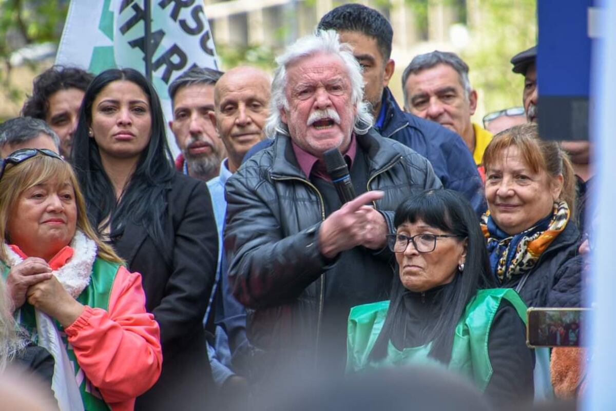 Daniele liderará una asamblea el martes 6 en las inmediaciones de la Municipalidad.