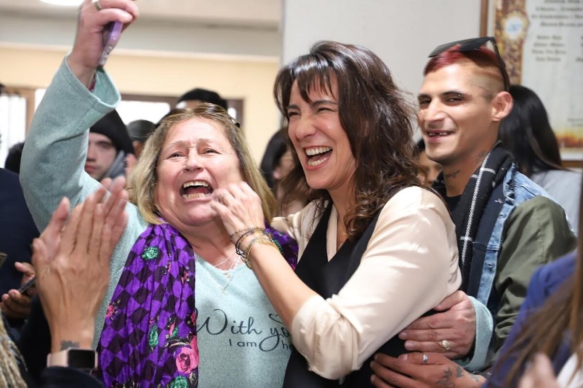 En campaña. La diputada nacional Natalia de la Sota hace tiempo que viene recorriendo la provincia, mostrando un discurso opositor al Gobierno nacional.