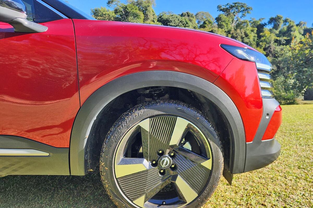 Las llantas de 19” tienen un diseño muy extravagante.