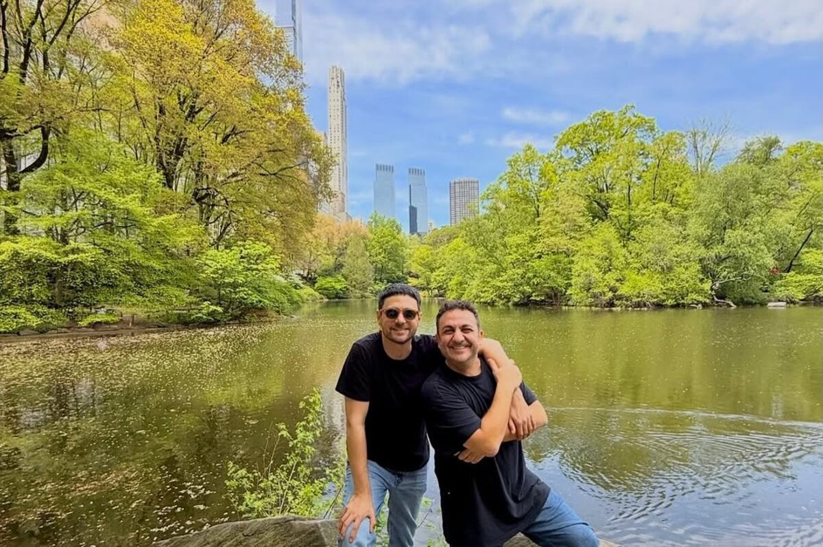 Diego Topa y su novio Hugo Rodríguez. (Instagram)