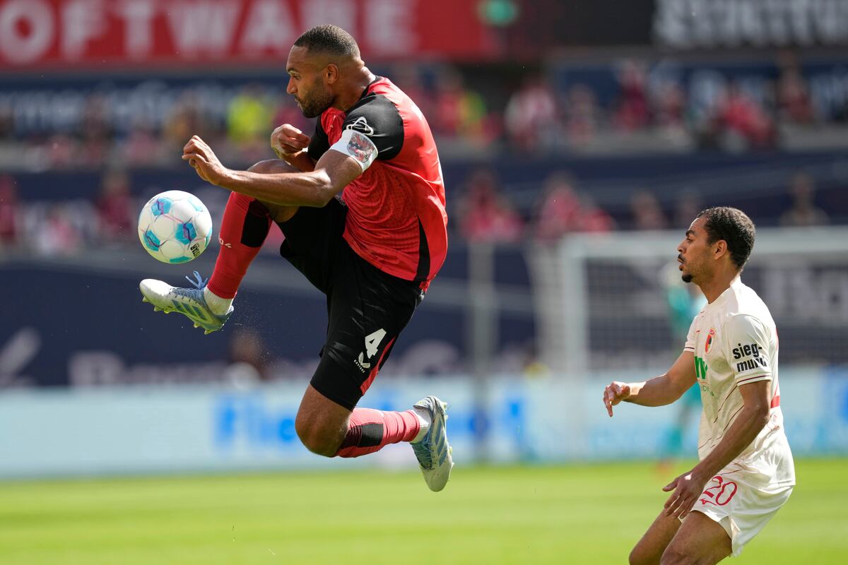 Bayer Leverkusen  (AP Foto/Martin Meissner)