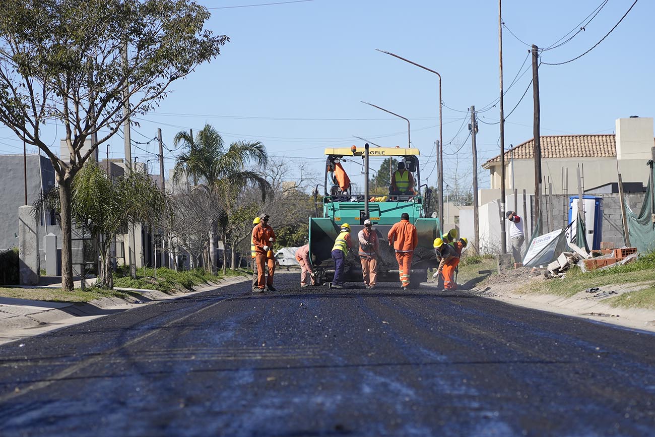 Durante el primer año del plan, ya se ejecutaron 120 cuadras de pavimentación.