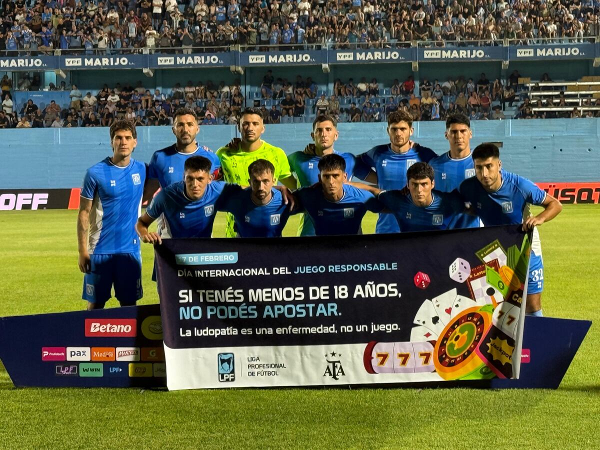 Estudiantes de Río Cuarto recibió a Independiente Rivadavia de Mendoza por el Torneo Apertura. (Tommy Fragueiro / La Voz)