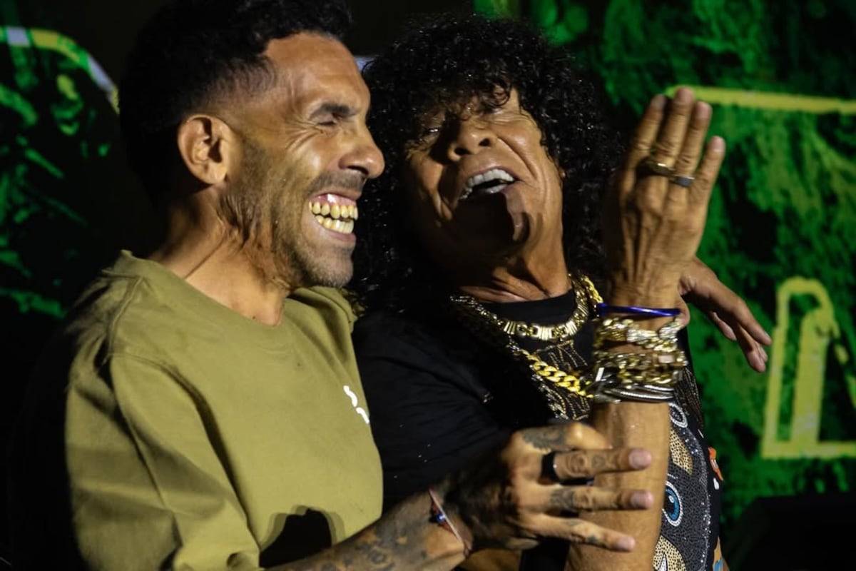 La Mona y Carlos Tévez en el Baile más grande del Universo en el Estadio Único Diego Armando Maradona (Instagram de La Mona Jiménez)