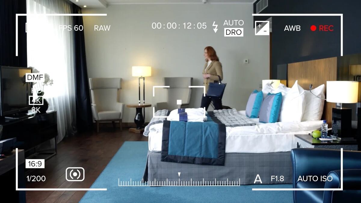 Cámaras ocultas en hoteles y alquileres temporarios: la guía definitiva para detectarlas con tu celular