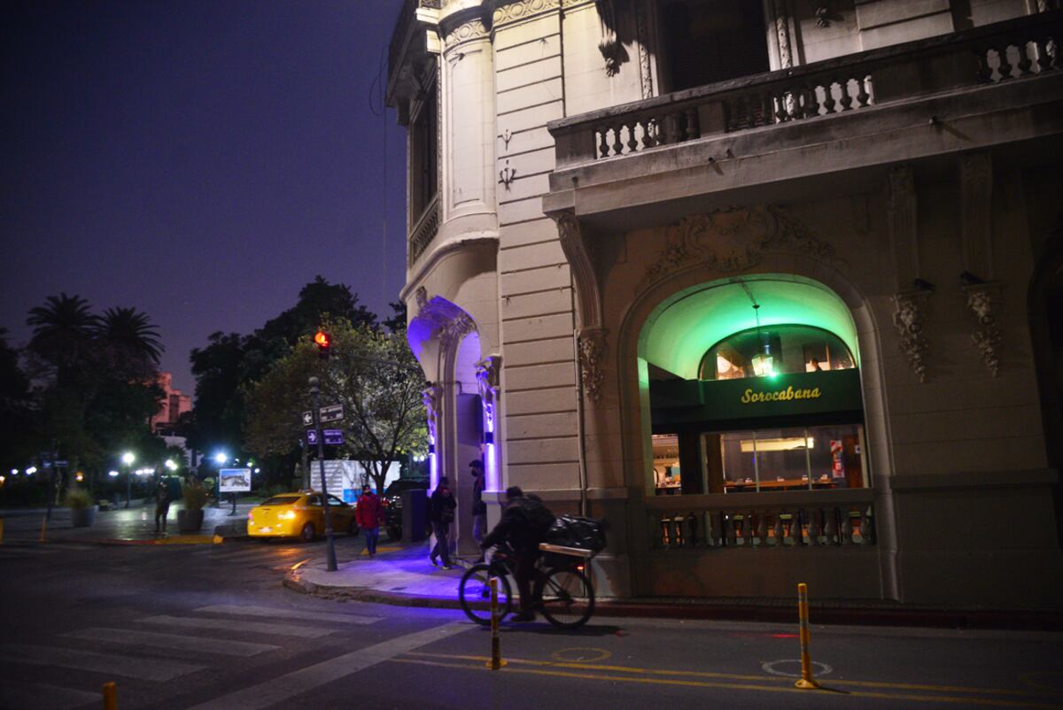 El bar Sorocabana cambió de esquina en Córdoba (Pedro Castillo/LaVoz).