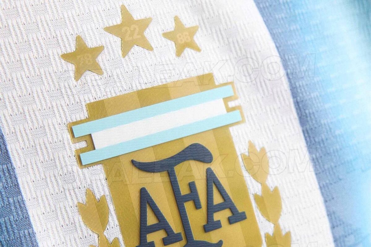 La nueva camiseta de la selección para el Mundial 2026 (Footy Headlines)
