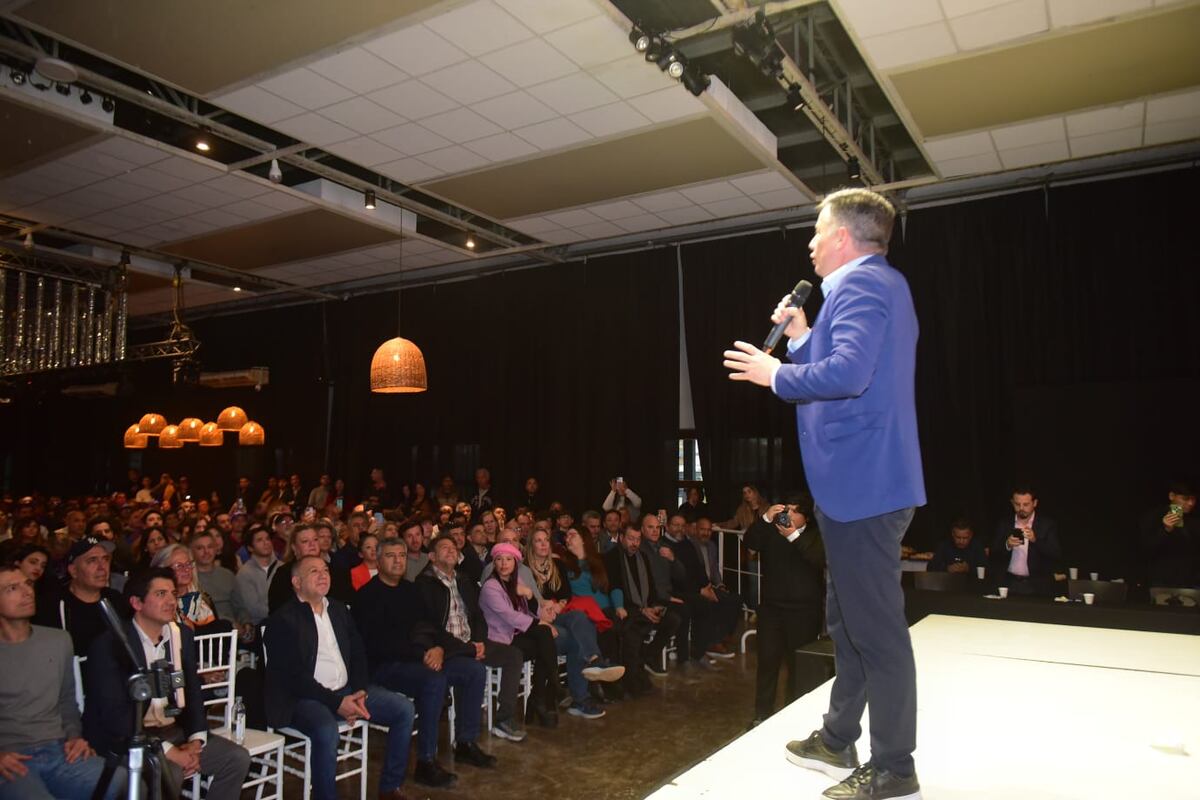 Lanzamiento de La Libertad Avanza en Córdoba: con Bornoroni y Roca como protagonistas. (Nicolás Bravo / La Voz)