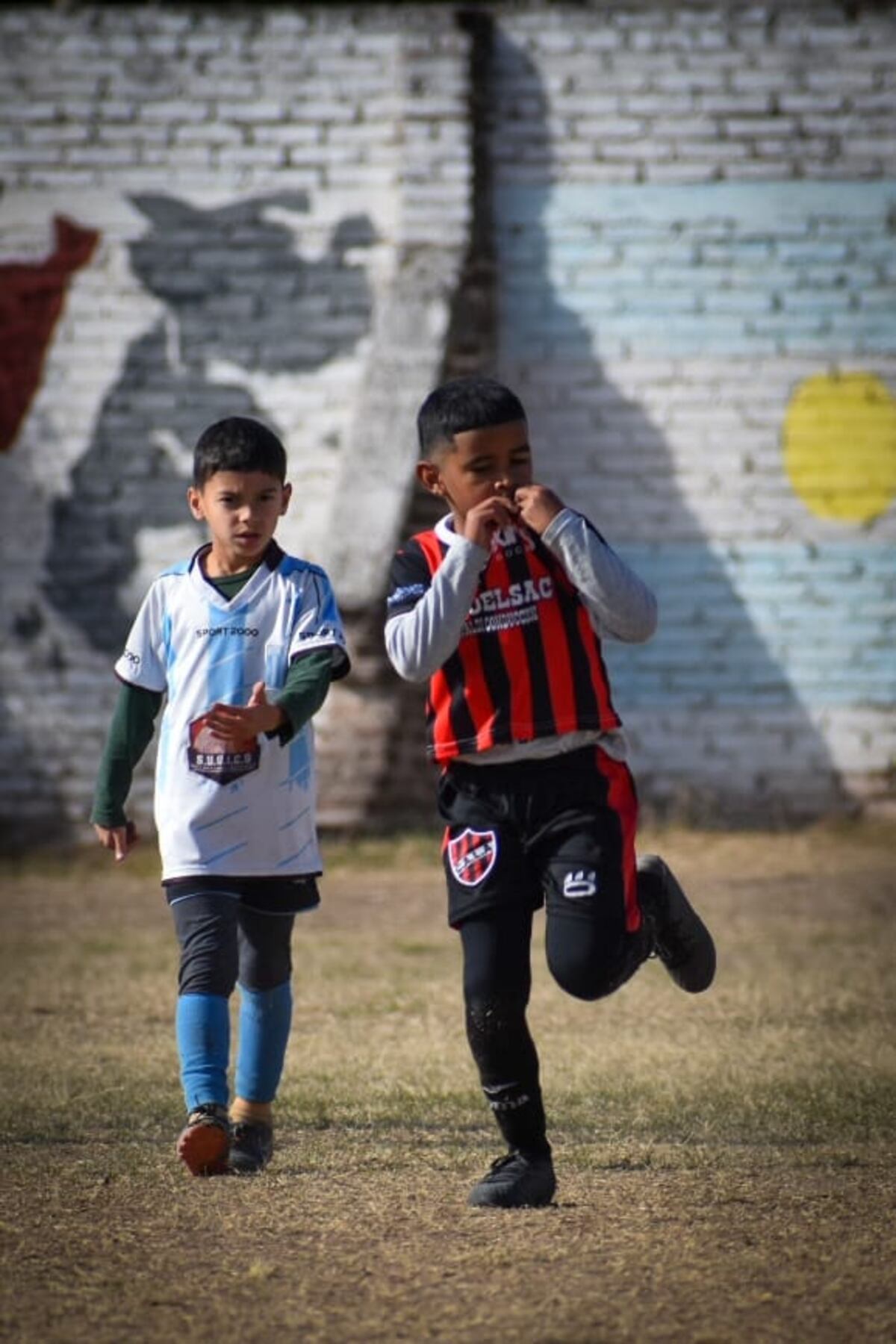 Álvaro "Tilín" Cortez, el "10" de los cebollitas de Los Andes que ya da que hablar. (Prensa Los Andes).