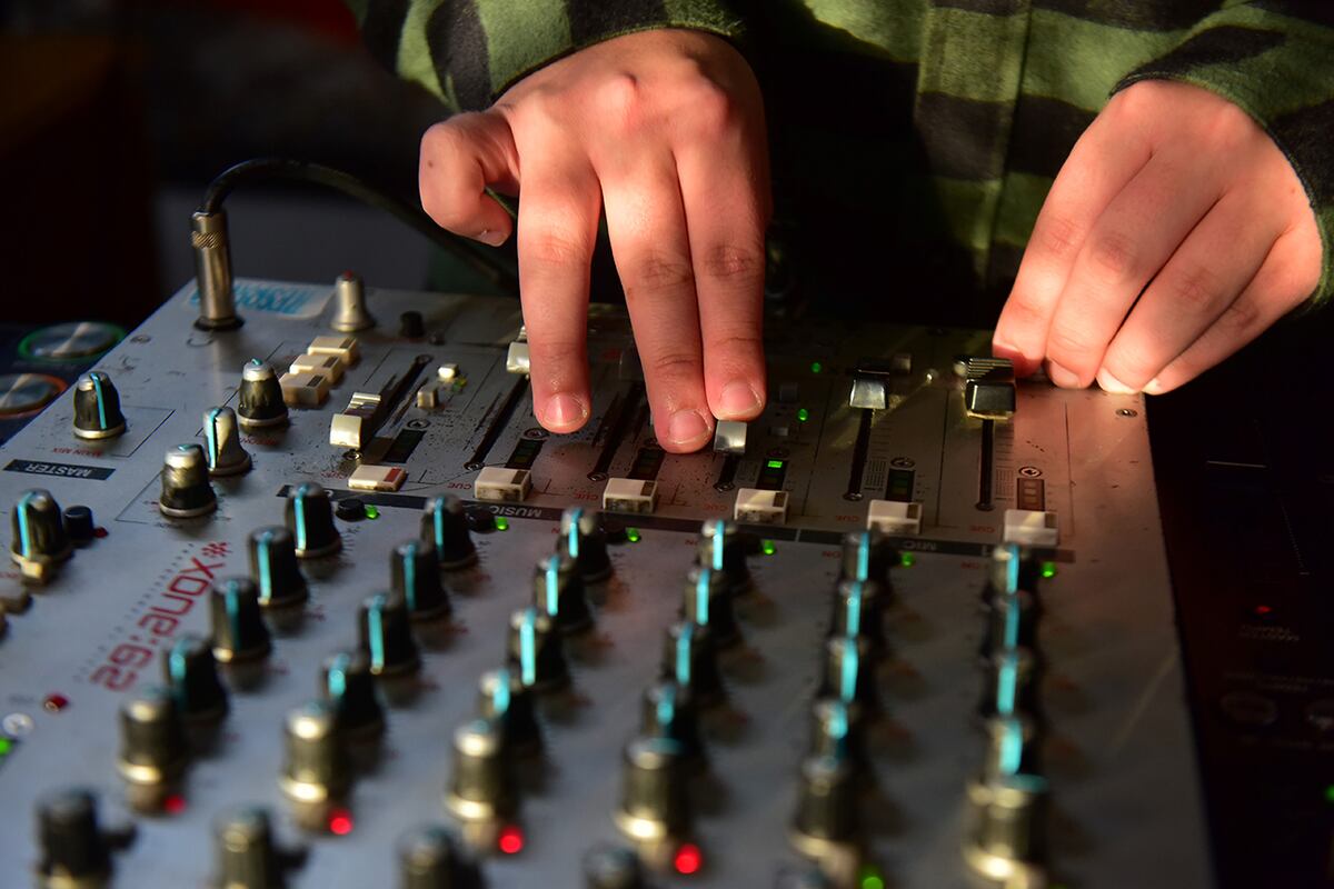 Héroes y Heroínas. Mateo Dalto, en su versión DJ (José Gabriel Hernández/La Voz).