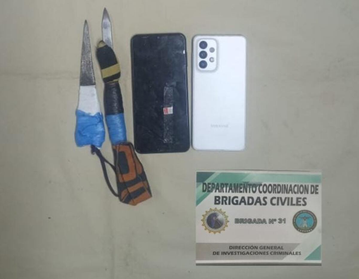 Lo secuestrado. (Policía)