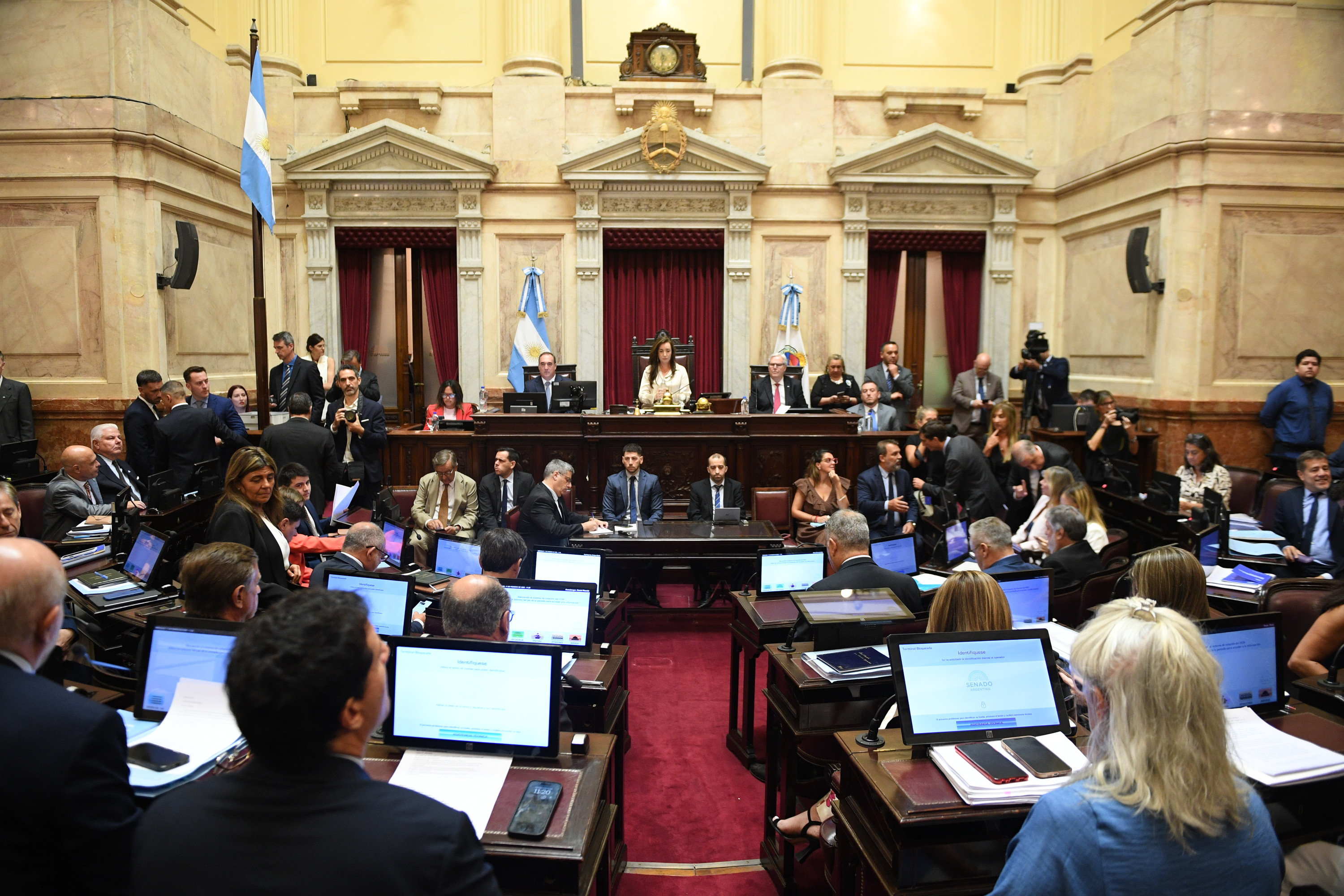Sesión en el Senado por la reforma laboral (Foto: Comunicación Senado)