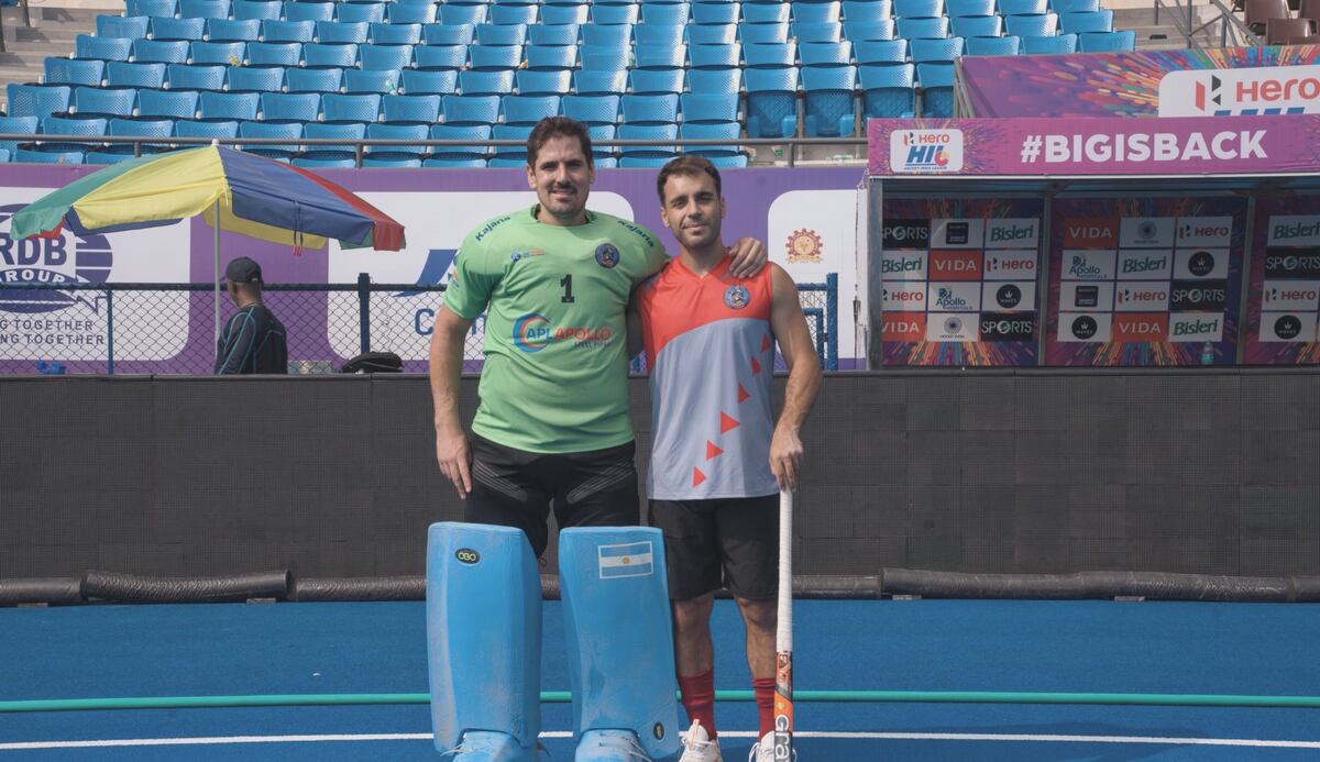 Los cordobeses Tomás Santiago y Tomás Domene compartieron equipo en la Liga de India. (Instagram @tomisantiago)