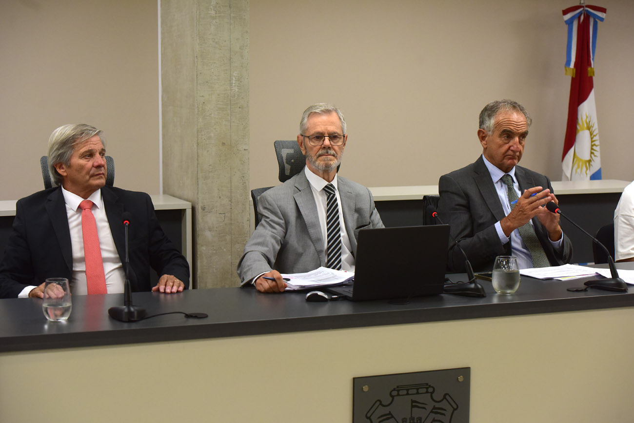 Los jueces José Rojas Moresei, Mario Centeno y Carlos Palacio Laje integran el tribunal de la Cámara 10ª.  (Nicolás Bravo / La Voz)