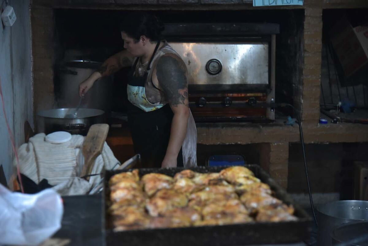 Situación de los comedores y merenderos de Córdoba. Comedor y merendero La Botellita de barrio Maldonado (Facundo Luque/La Voz)