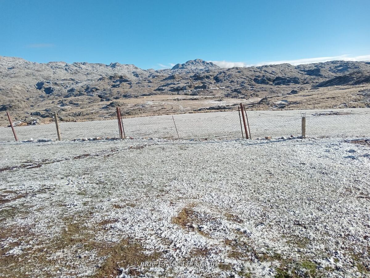 Nieve en el Champaquí este lunes. (Gentileza