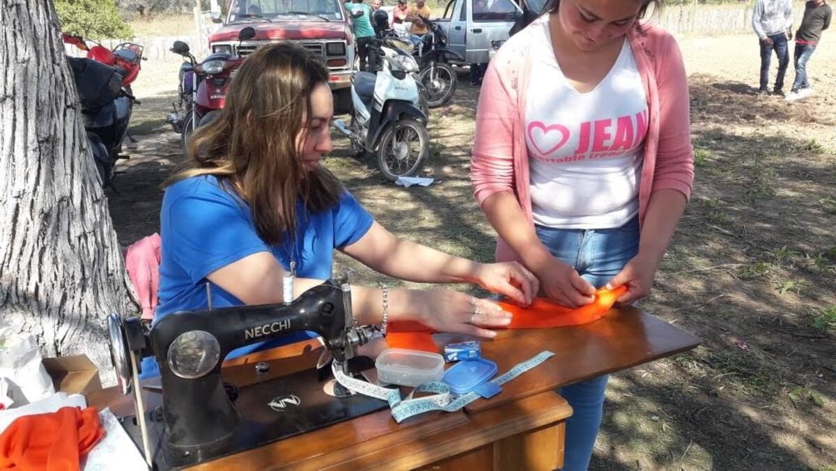 Chaco. Cada año realizan talleres de costura, tejido y peluquería (Gentileza).