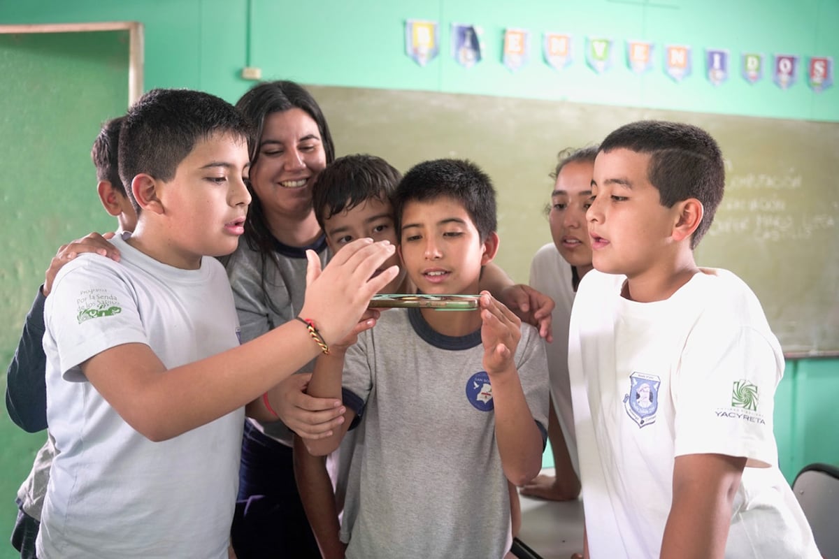 Premios a Docentes que inspiran. (Clarín)