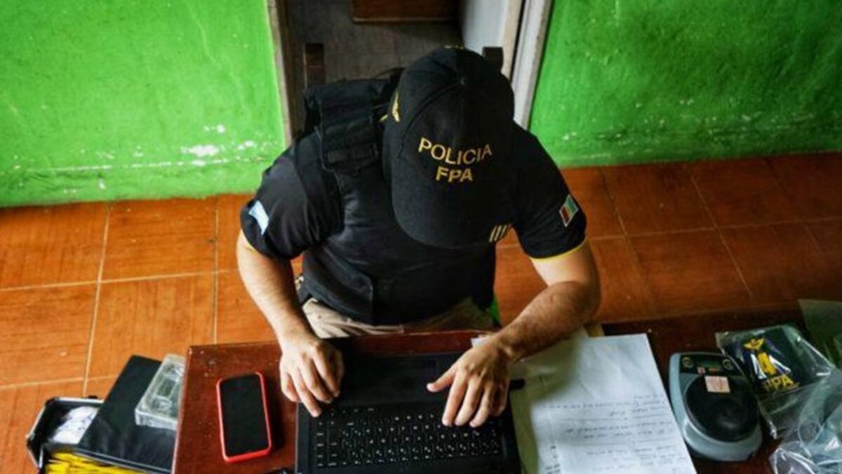 Operativo. Aquella mañana de diciembre de 2019, la FPA concretó unos 15 allanamientos en simultáneo. (MPF)