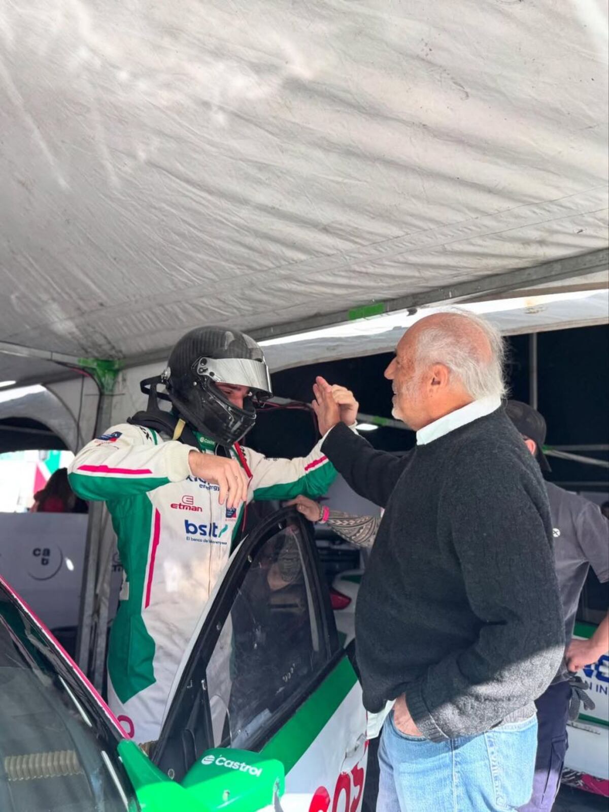 Valentín Yan y su abuelo