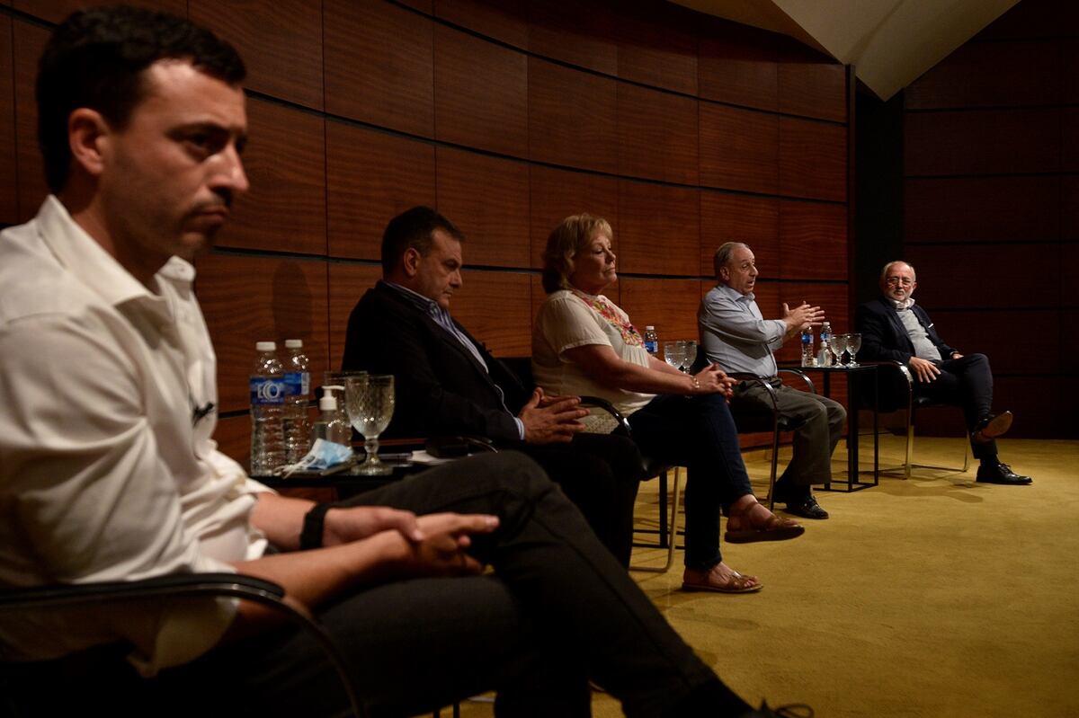 Cinco candidatos aceptaron exponer ante alumnos de secundario (Facundo Luque).