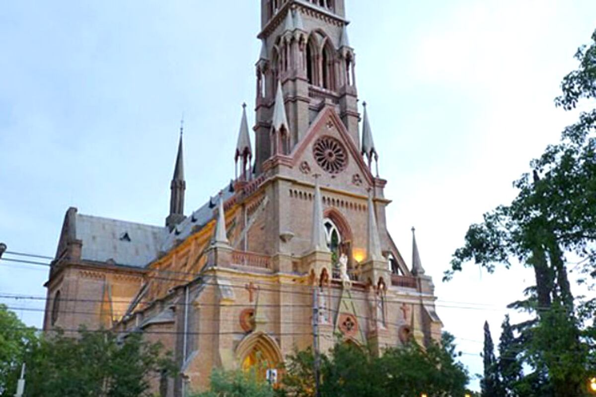 Parroquia Nuestra Señora del Carmen, construida por César Augusto Ferrari. (Foto: Municipalidad de Villa Allende)