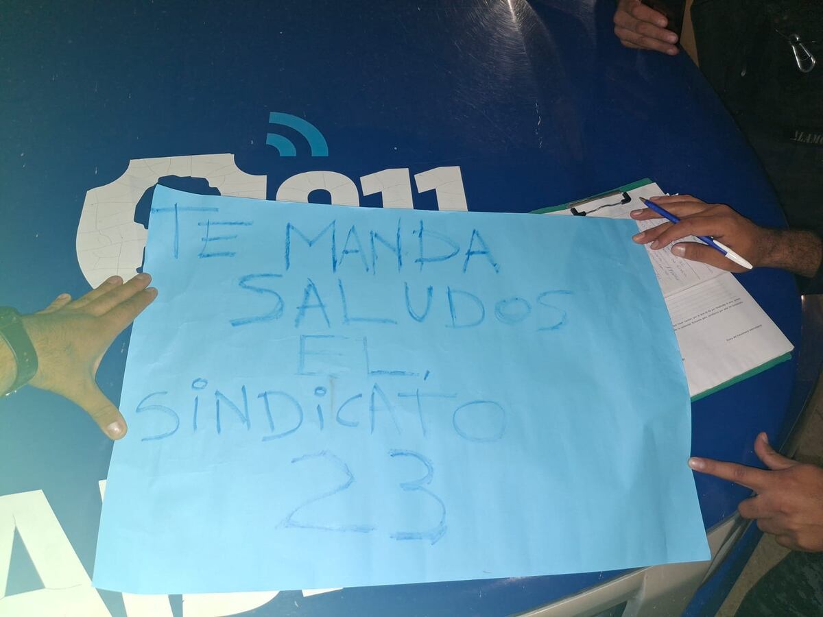 El mensaje mafioso. (Policía)