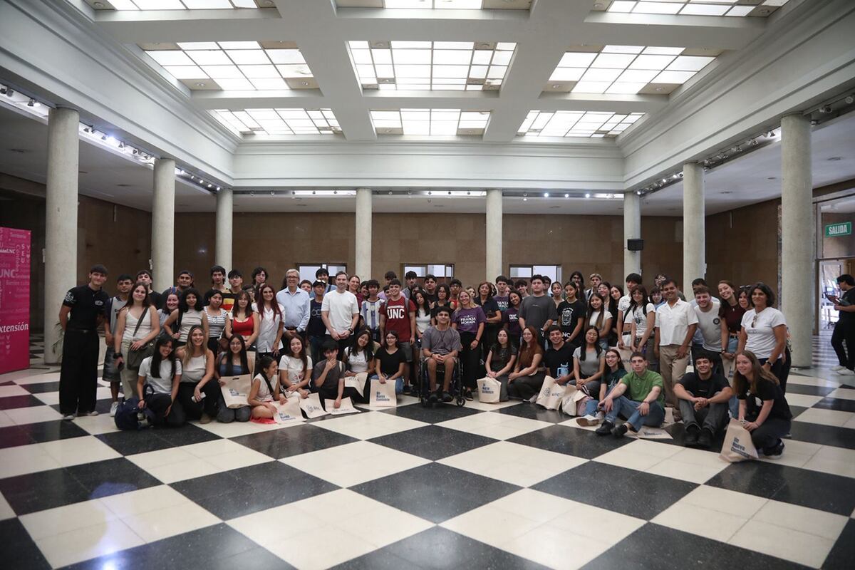 Boretto rector de la UNC anunció la apertura de una segunda residencia para estudiantes y un nuevo comedor universitario. Prensa