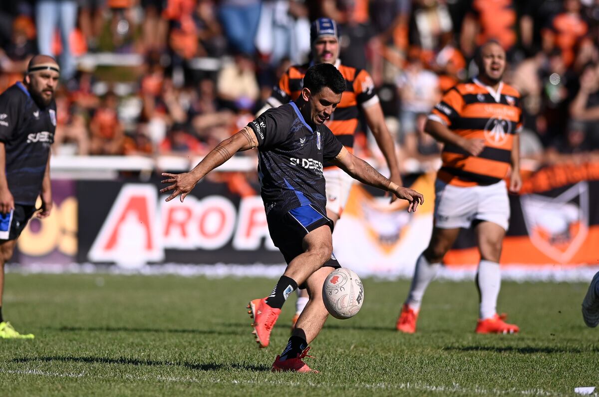 Los Cuervos derrotaron a Alta Gracia este domingo en la final del Super 9B y se coronaron campeones de la segunda categoría del rugby cordobés. (Crédito: César Heredia / Unión Cordobesa de Rugby)