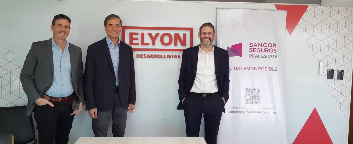 Martín y Gabriel Teicher junto a Carlos Casto, consejero titular del Grupo Sancor, en la presentación de una de las alianzas más fuertes del interior.