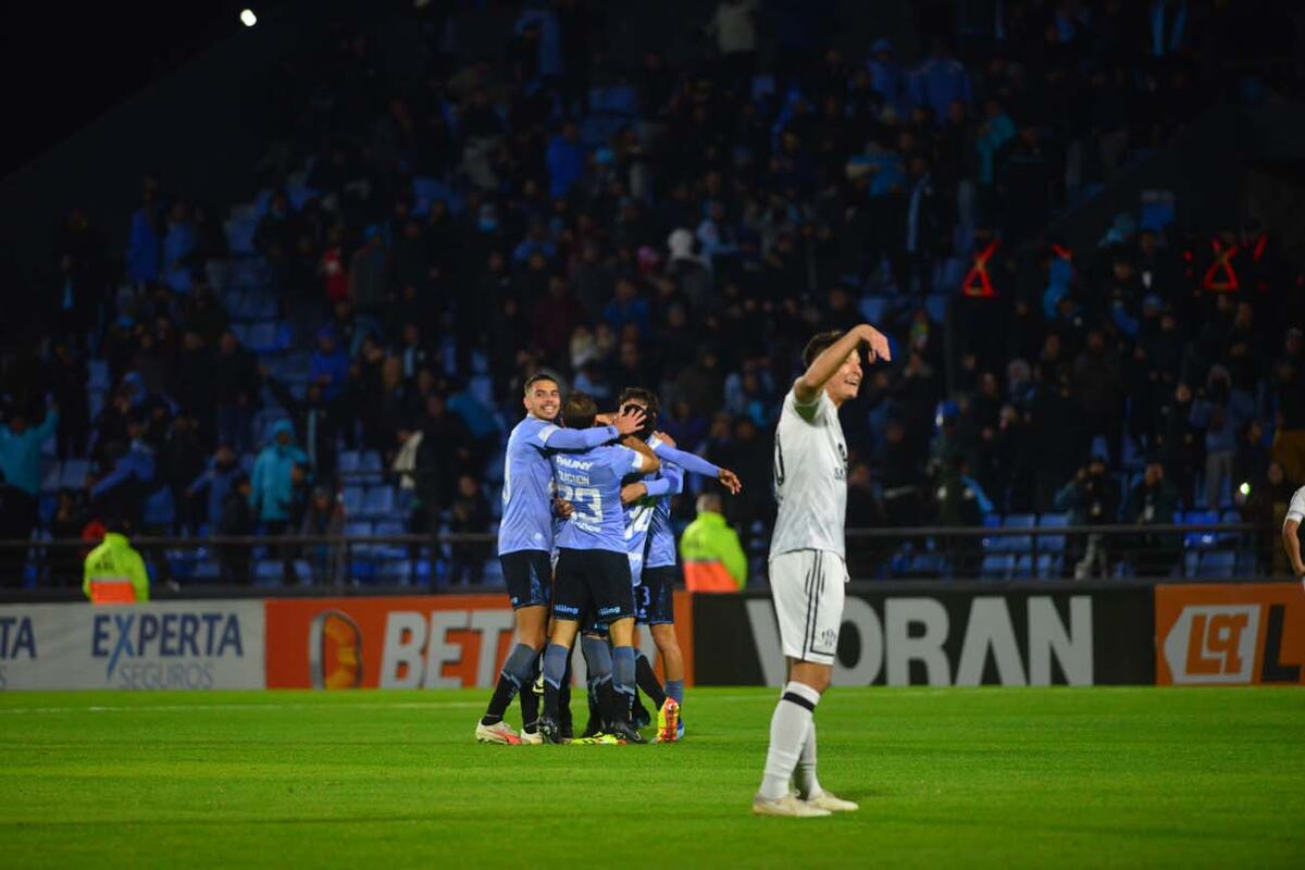 Belgrano ante Central Córdoba en el Gigante de Alberdi (Nicolás Bravo / La Voz)