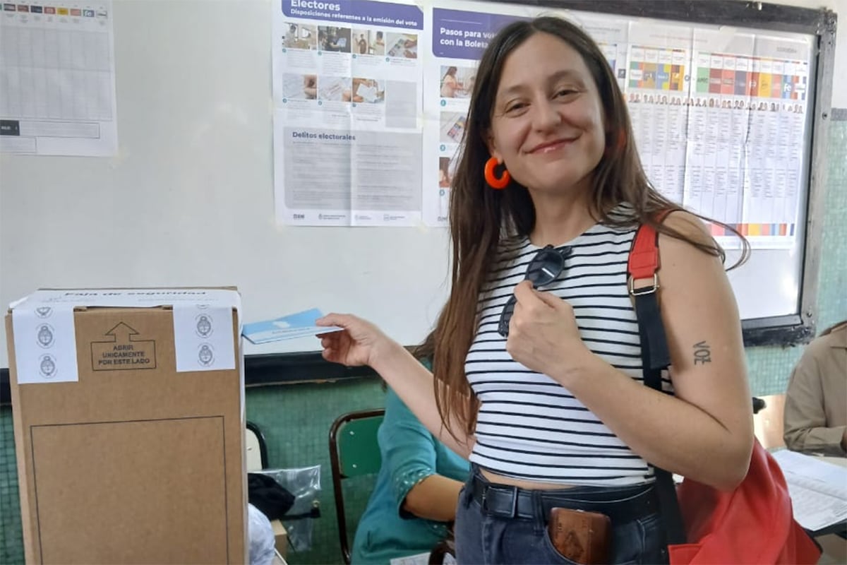 Julia Di Santi votó en Córdoba (X).