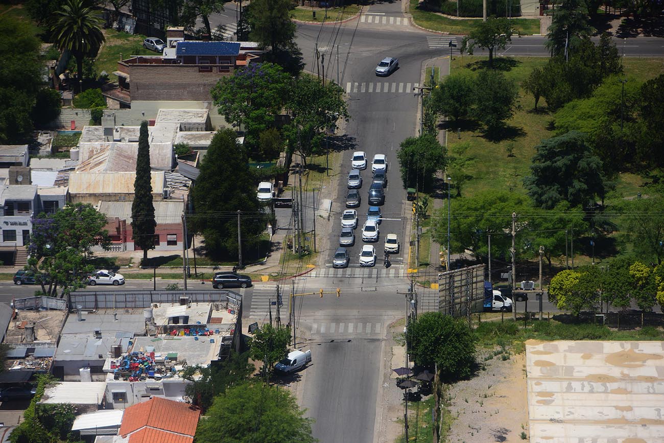Vista aérea de la ciudad de Córdoba. (José Gabriel Hernández / La Voz)