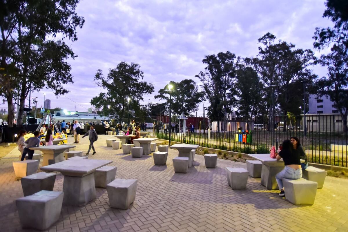 El parque funciona como un paseo al aire libre recreativo y educativo, y es una obra ejecutada por la Empresa Provincial de Energía de Córdoba (EPEC). (Municipalidad)