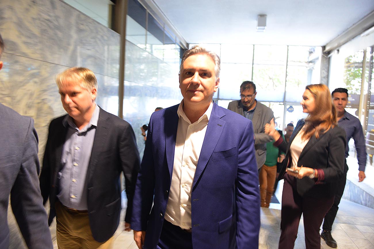 Llaryora en la Bolsa de Comercio. El intendente Martín Llaryora disertó en la Bolsa de Comercio de Córdoba. (José Gabriel Hernández / La Voz)